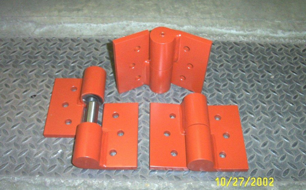 Heavy duty hinges